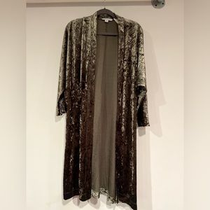 NWOT Favlux velvet cardigan duster